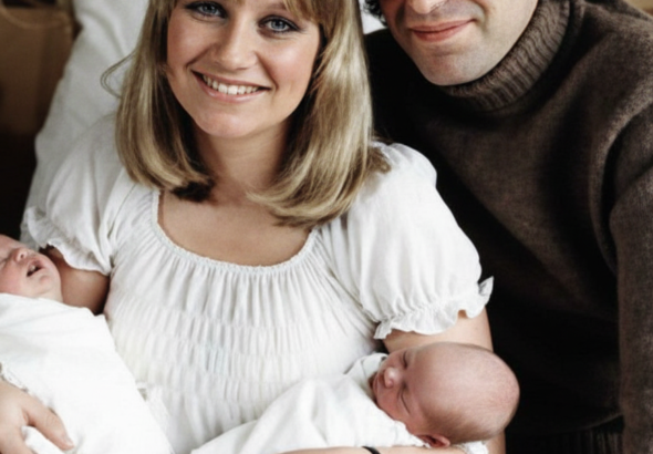 Richard Madeley first wife Lynda Hooley